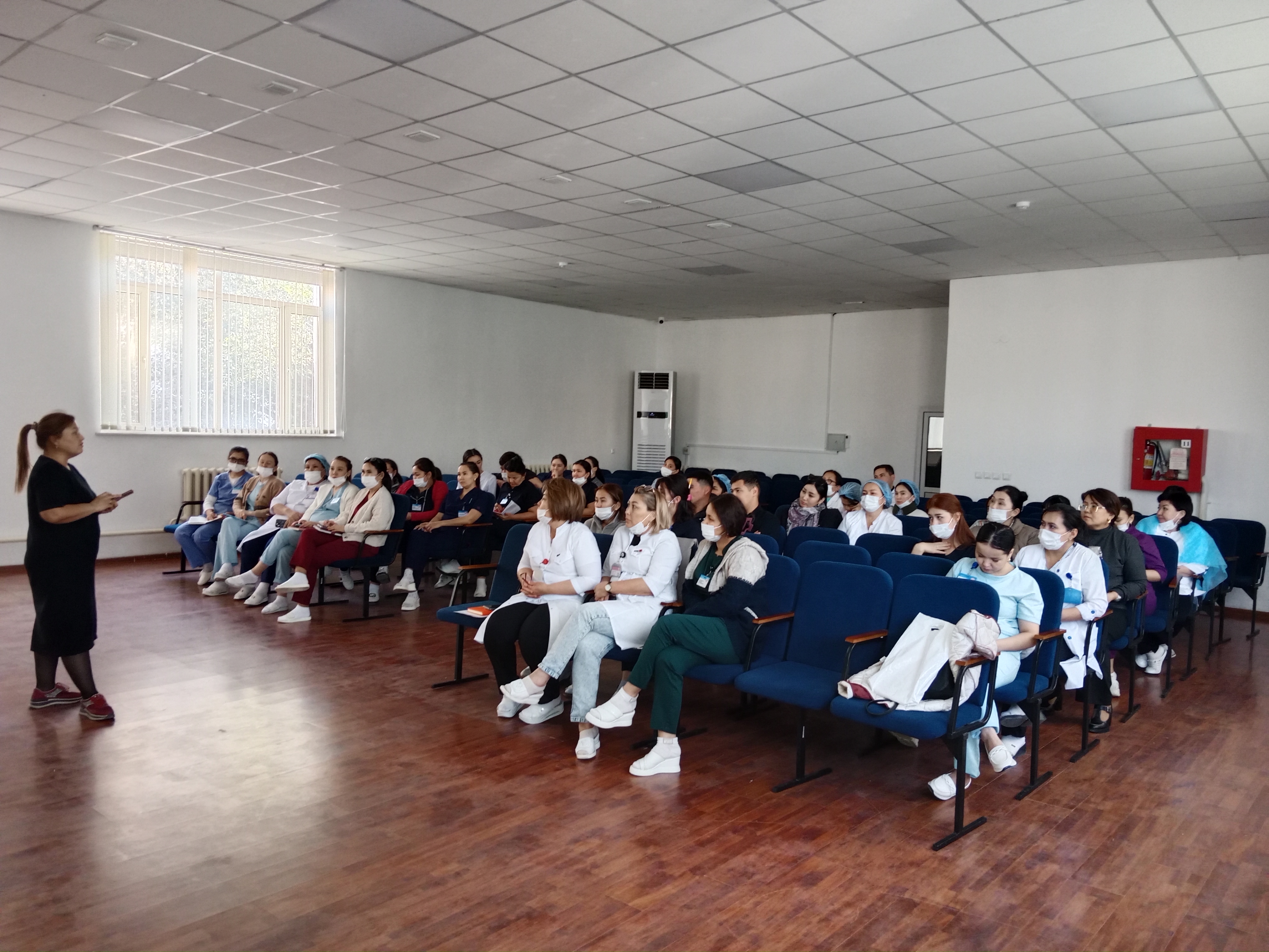 Жол картасы аясында медицина қызметкерлері білім жетілдірілді